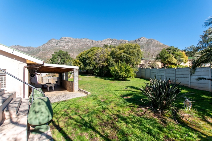 4 Bedroom Property for Sale in Ongegund Village Western Cape